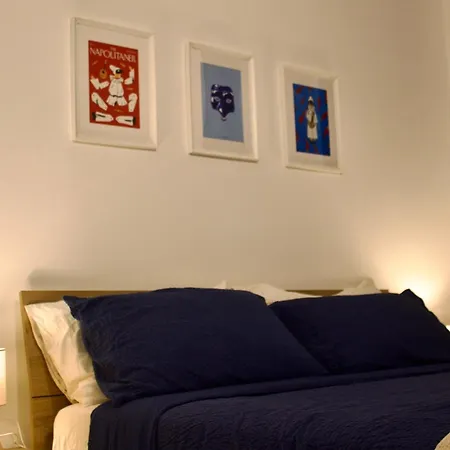 Dei Poeti Casa de hóspedes Nápoles