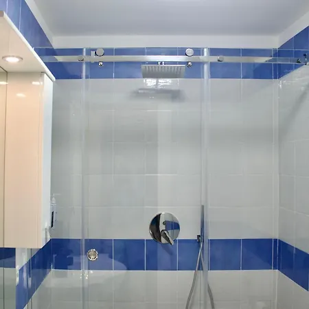 Dei Poeti Casa de hóspedes 3*